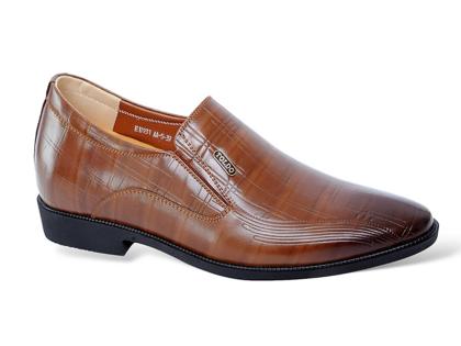Giày tăng 8cm chiều cao nhẹ