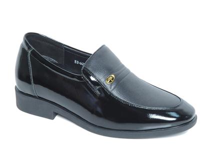 Giày cao 7cm da đen sần bóng