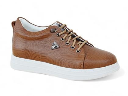 Giày sneaker tăng 8cm chiều cao