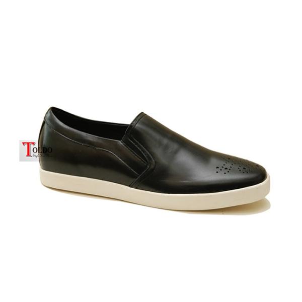 Giày cao slipon họa tiết đục lỗ