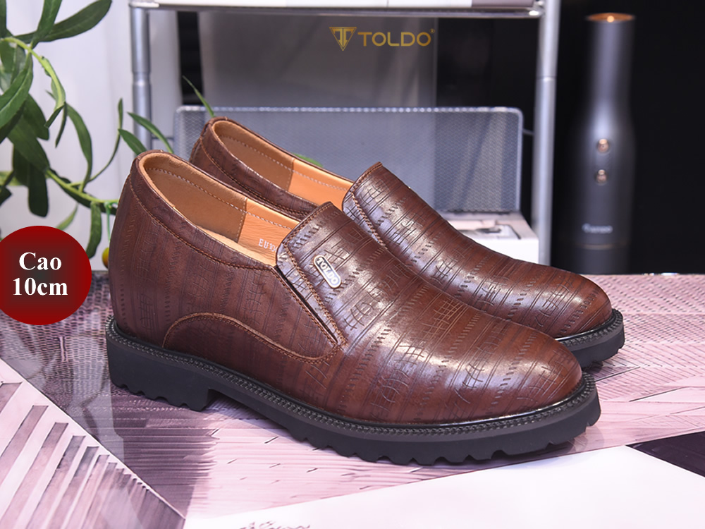 Giày cao 10cm siêu nhẹ màu nâu sần 1