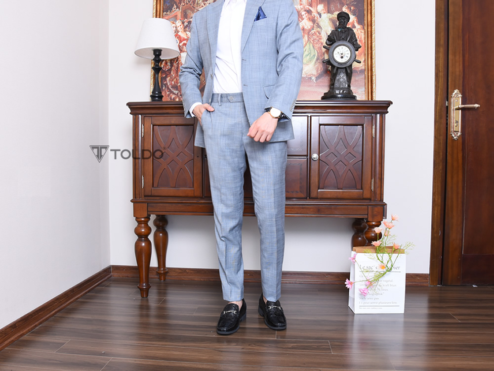 Giày cao 7cm họa tiết vân cá sấu
