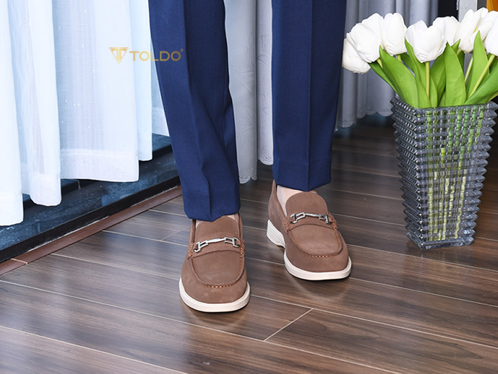 Giày da lộn nam tăng 7cm đế khâu