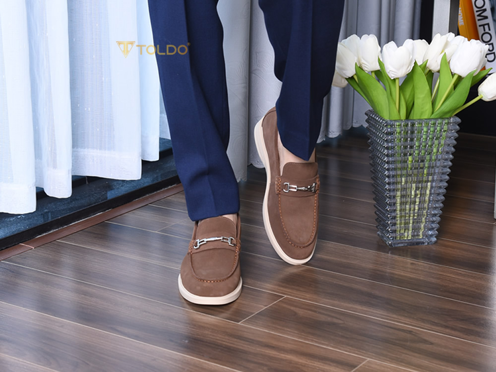 Giày da lộn nam tăng 7cm đế khâu