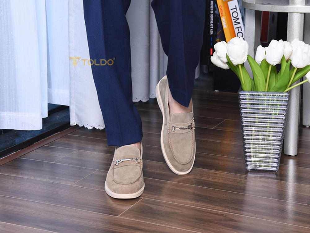 Giày nam cao 7cm da lộn đế khâu