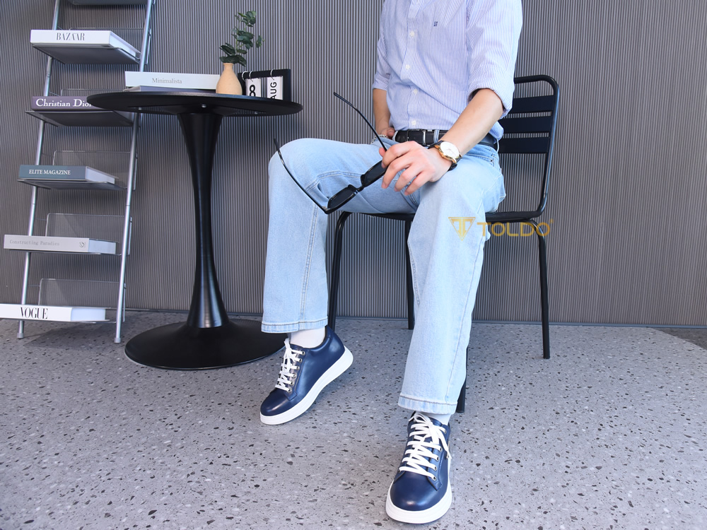 Giày cao 8cm thể thao màu xanh đế khâu