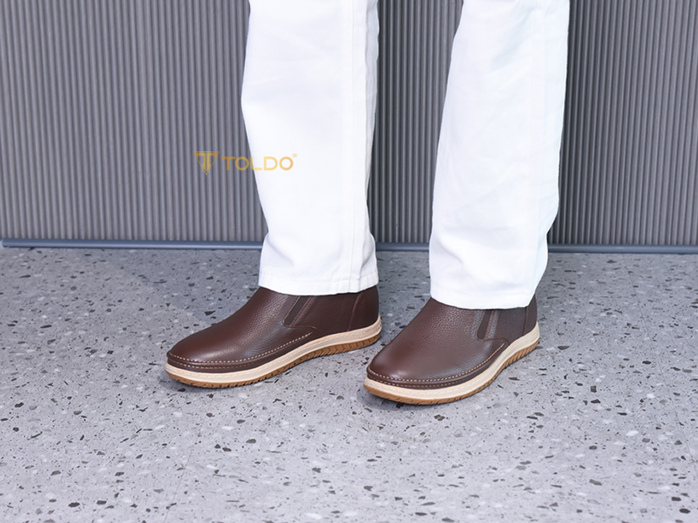 Giày nam cao 7cm da bò sần đế khâu