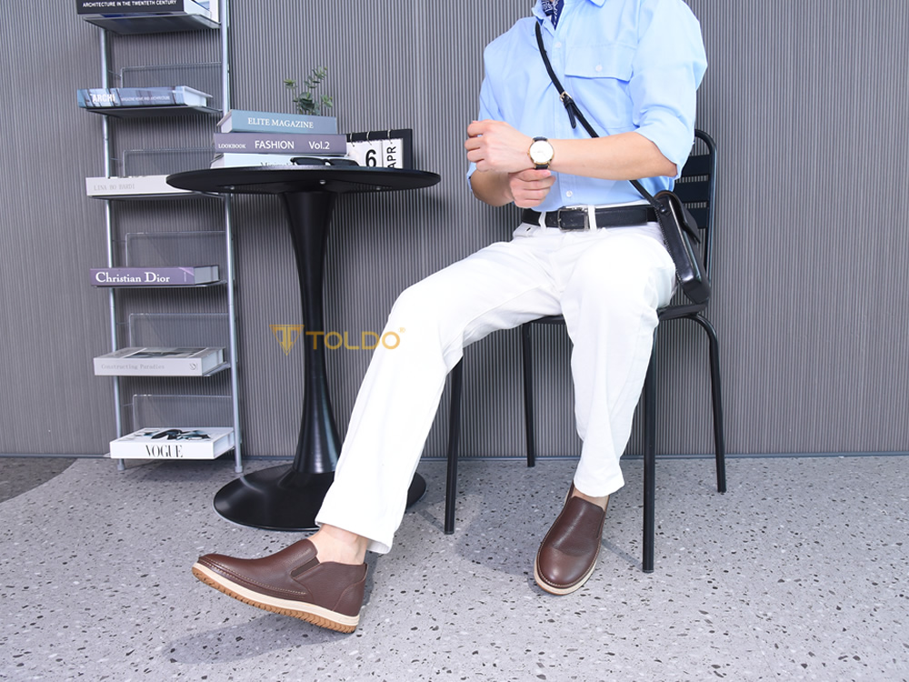 Giày nam cao 7cm da bò sần đế khâu