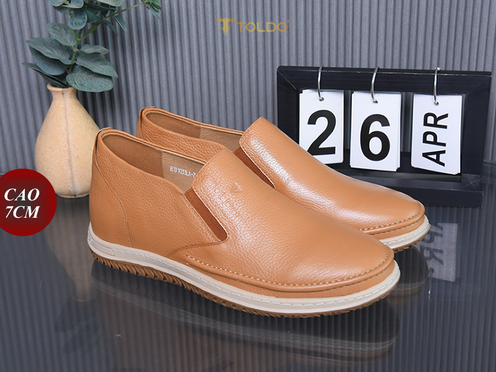 Giày nam cao 7cm da sần đế khâu