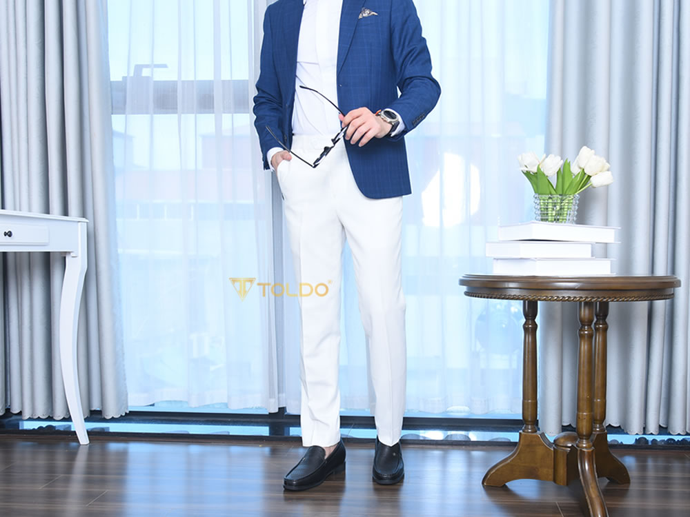Giày cao 7cm thoáng khi đế khâu