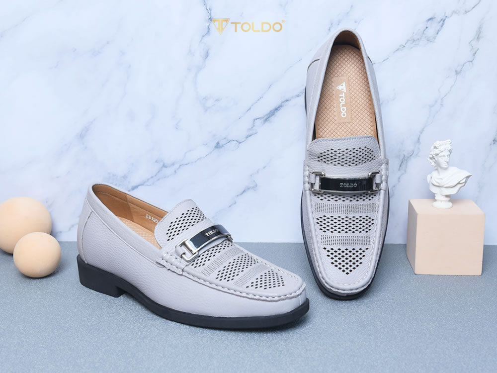 Giày nam cao 7cm thoáng khi đế khâu