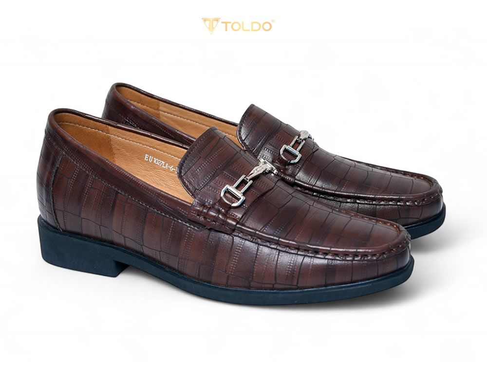 Giày cao 7cm vân cá sấu đế khâu