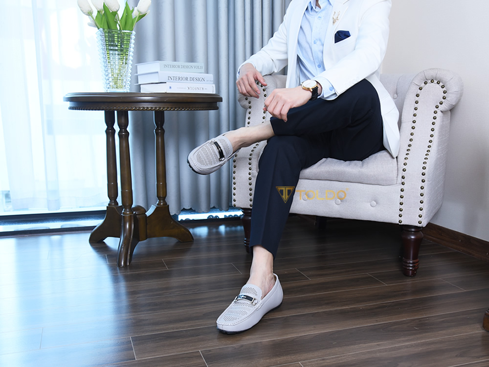 Giày mọi nam cao 6cm đục lỗ thoáng khí