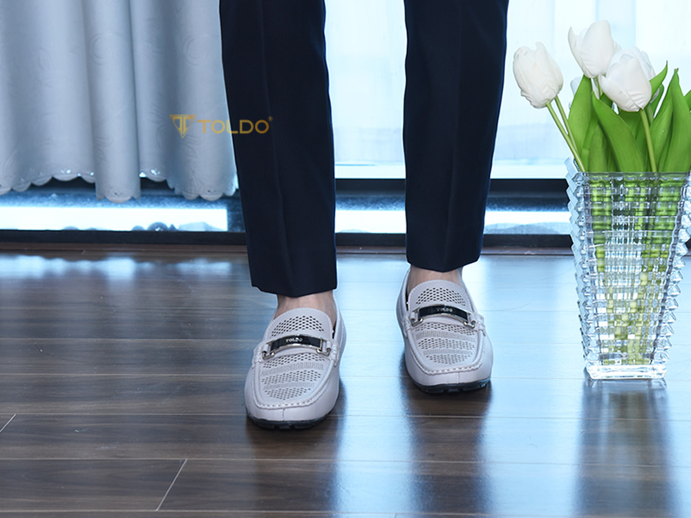 Giày mọi nam cao 6cm đục lỗ thoáng khí