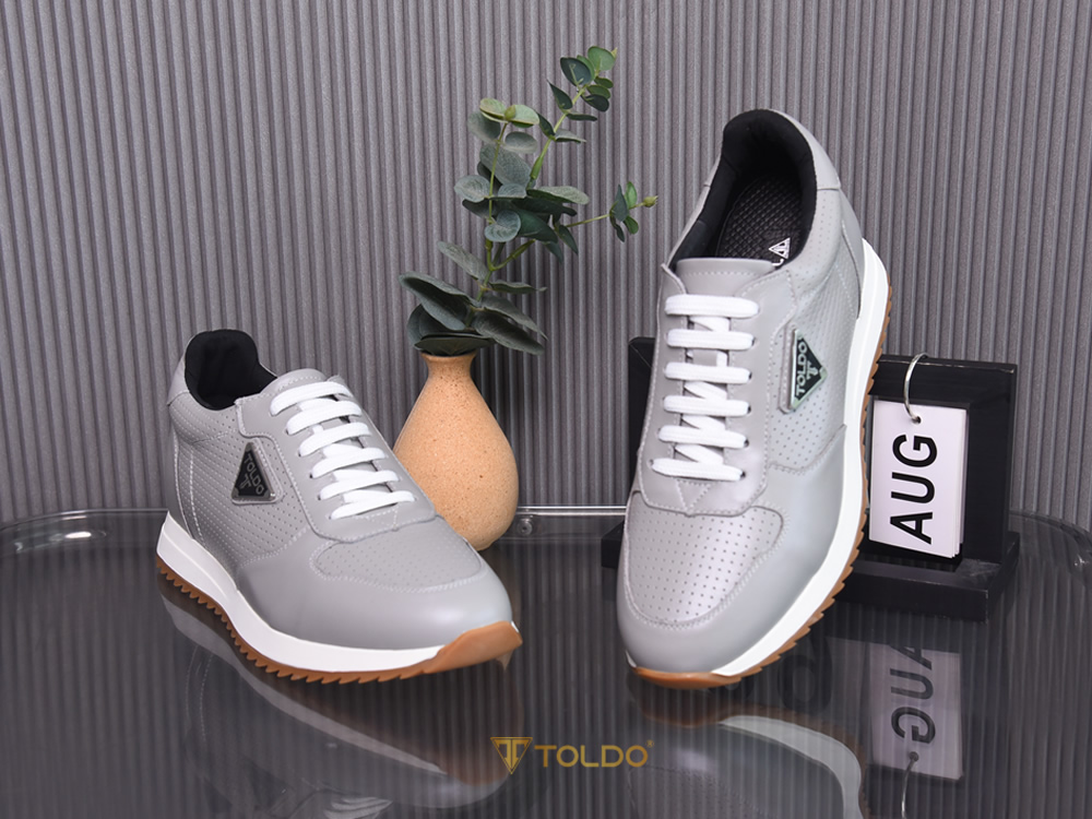 Giày thể thao cao 8cm da thật